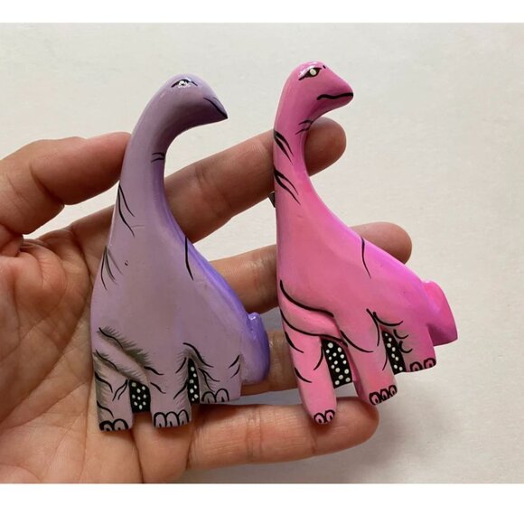 Dinosaur Brooches Pair Collectible Cute Fashion Accessories Pink and Purple - Picture 2 of 3